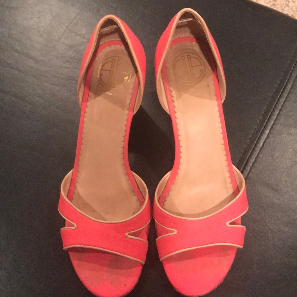 Lilly Pulitzer Salmon wedge heel